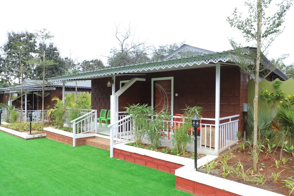 Want a Relaxing Nature Getaway Near Pune? Escape to Sinhagad Bliss